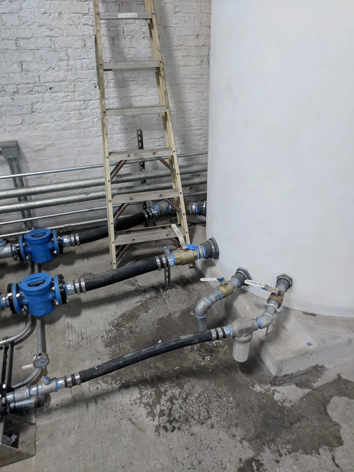 Commercial ejector pumps — source photograph 05